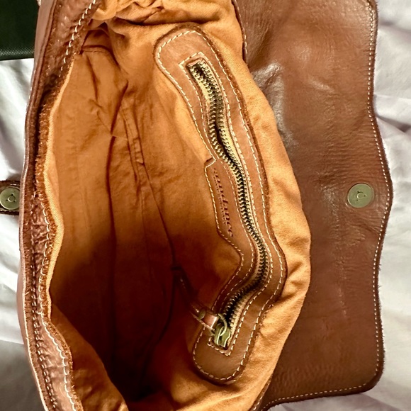 Sundance bag made in Italy. NWOT - Picture 4 of 8